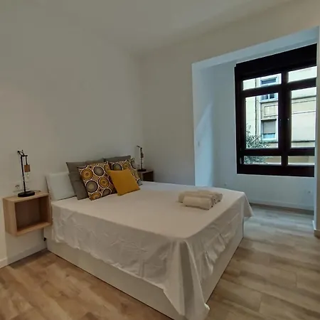 Liluraenea Apartment *